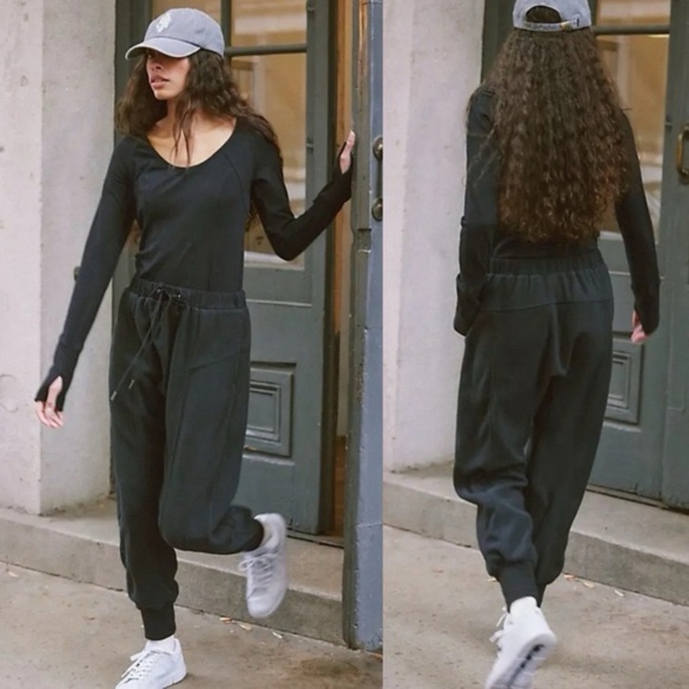 NWOT Free people Make it count onesie in black